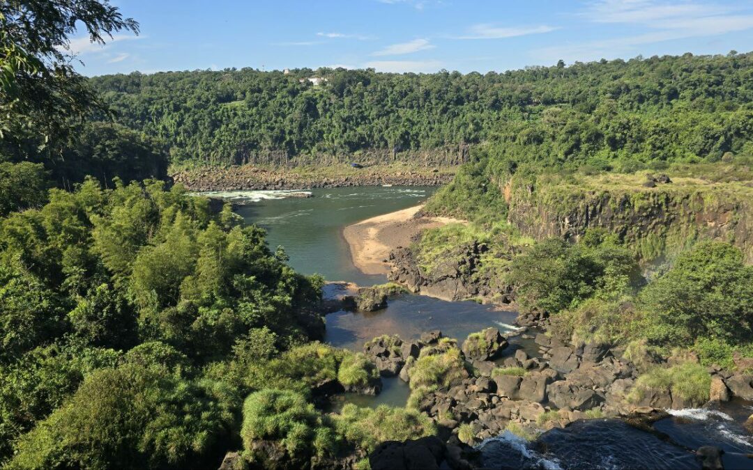 Luna de Miel en la Naturaleza: Un Recuerdo Único en Iguazú